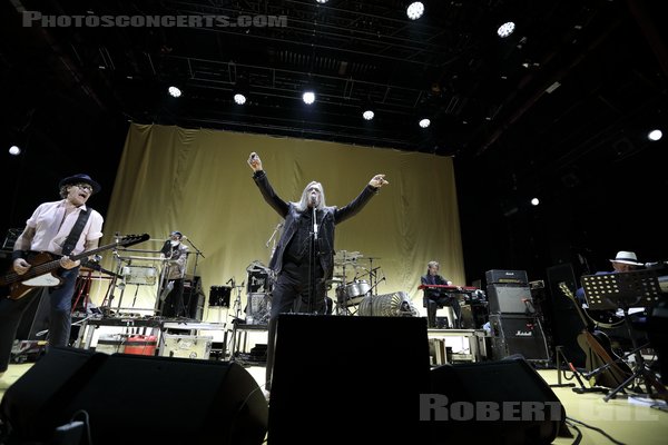 EINSTURZENDE NEUBAUTEN - 2024-10-27 - PARIS - La Cigale - 